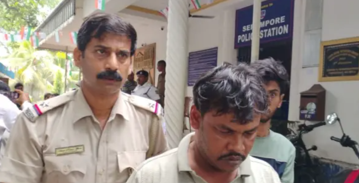 লোহার রড দিয়ে মাথার পেছনে সজোরে আঘাত, সম্পত্তি বিবাদে ভাইয়ের হাতে প্রাণ গেল নিরীহ দাদার
