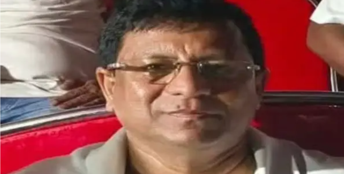 ২৮ কোটি টাকা ও সোনা উদ্ধারের পরেই চরম বিপাক! পলাতক ‘স্টোন কিং’ টুলু মণ্ডলের বাড়িতে সাঁটল হুলিয়ার নোটিস